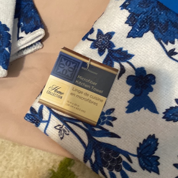 4 Placemats and 4 dishcloths new, never used Blue and white paisley pattern - Picture 5 of 8